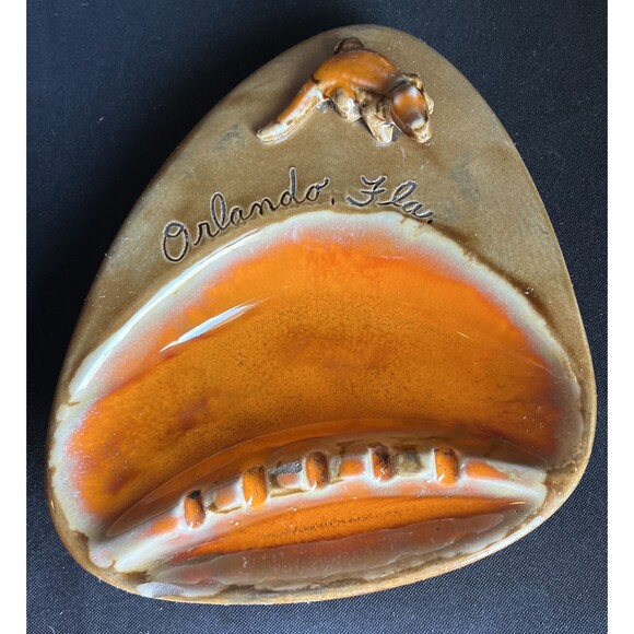 VINTAGE 1950’s ORLANDO FLORIDA ALLIGATOR ASHTRAY PORCELAIN  SMALL CHIP - Picture 9 of 14